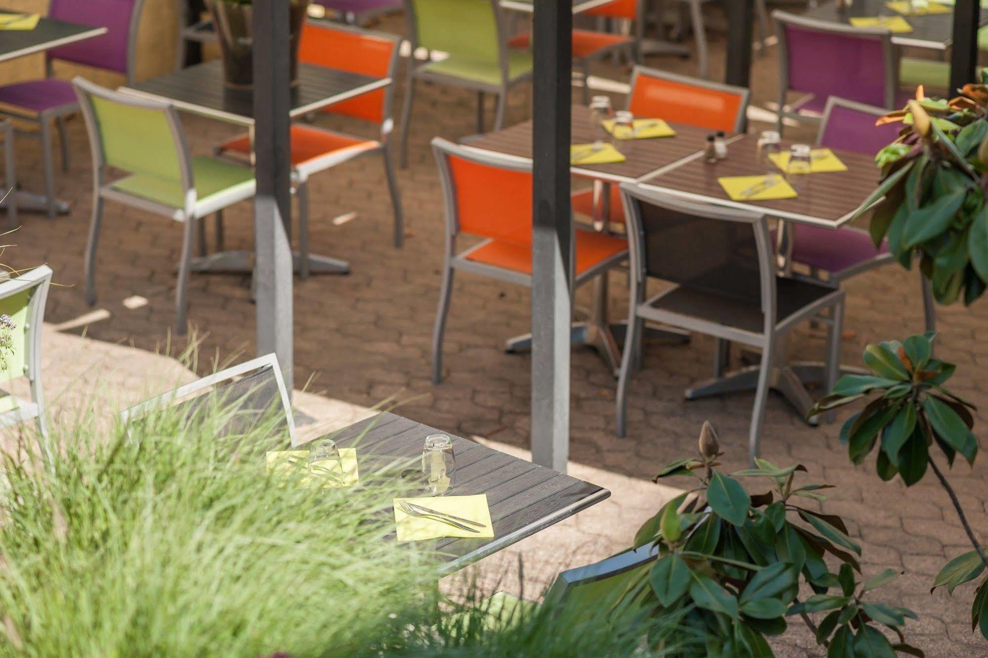 Hotel Le Collonges Fontaines-sur-Saone Luaran gambar