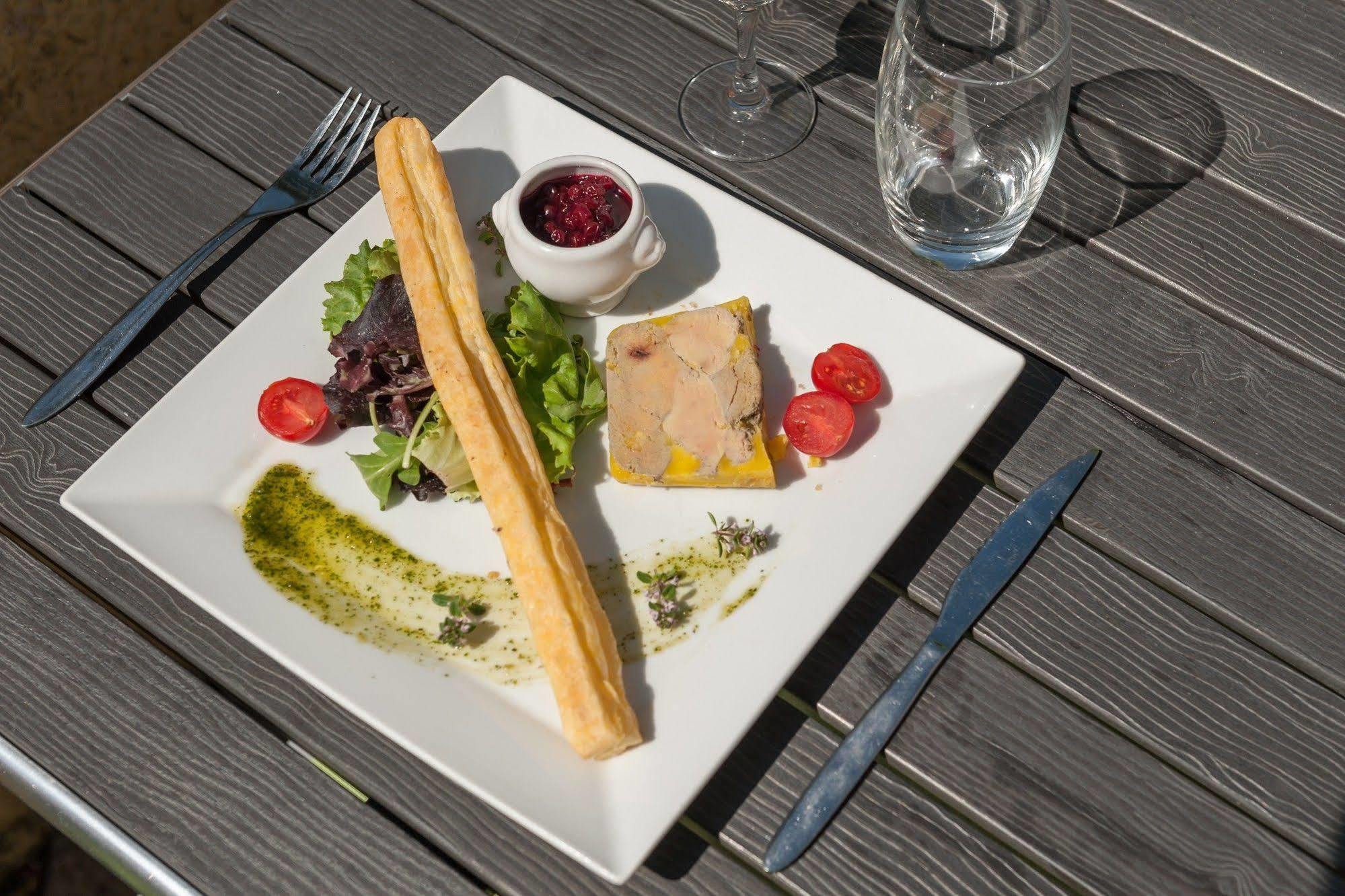 Hotel Le Collonges Fontaines-sur-Saone Luaran gambar